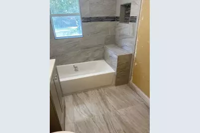 143 N 15th Street, Fort Pierce, FL 34950 - Photo 1