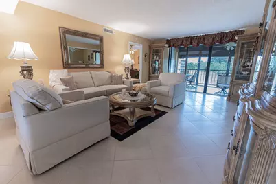 5390 Woodland Lakes Drive #201, Palm Beach Gardens, FL 33418 - Photo 1