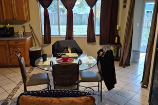 731 24th St SW, Vero Beach, FL 32962 - Photo 6