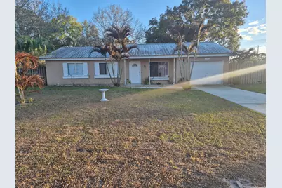 731 24th Street SW, Vero Beach, FL 32962 - Photo 1