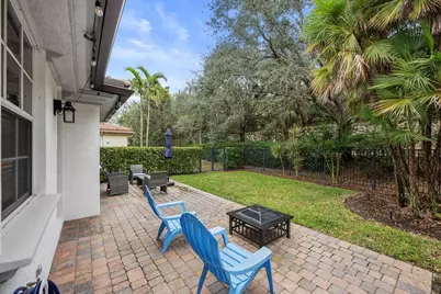 627 Castle Drive, Palm Beach Gardens, FL 33410 - Photo 28