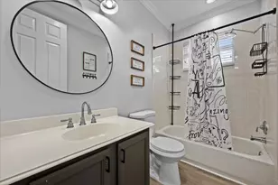 627 Castle Dr, Palm Beach Gardens, FL 33410 - Photo 26