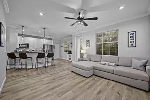 627 Castle Dr, Palm Beach Gardens, FL 33410 - Photo 12