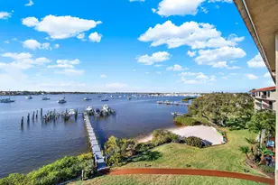 624 SW St Lucie Crescent, Stuart, FL 34994 - Photo 2