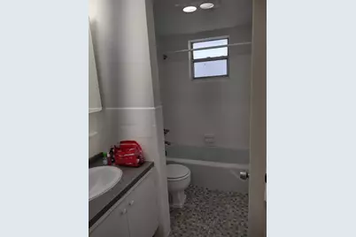 1100 NE 1st Court #305, Hallandale Beach, FL 33009 - Photo 4
