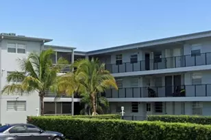 1100 NE 1st Ct, Hallandale Beach, FL 33009 - Photo 1