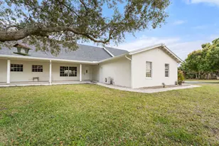 10125 SW Green Ridge Ln, Palm City, FL 34990 - Photo 10