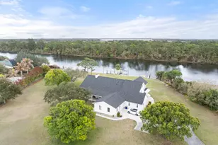 10125 SW Green Ridge Ln, Palm City, FL 34990 - Photo 24