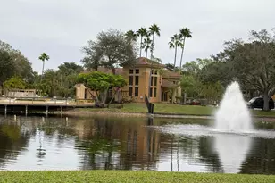 4879 Via Palm Lake, West Palm Beach, FL 33417 - Photo 2