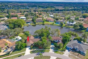 2036 Amesbury Cir, Wellington, FL 33414 - Photo 18