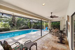 2036 Amesbury Cir, Wellington, FL 33414 - Photo 16