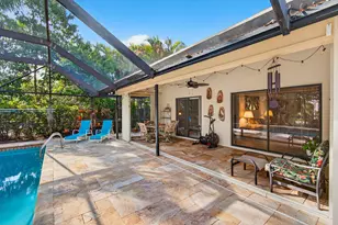 2036 Amesbury Cir, Wellington, FL 33414 - Photo 18