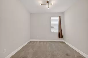 10916 SW Robbia Way, Port Saint Lucie, FL 34987 - Photo 18