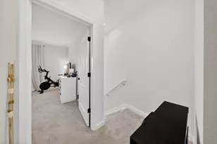 656 SE Lk Fls St, Port Saint Lucie, FL 34984 - Photo 30