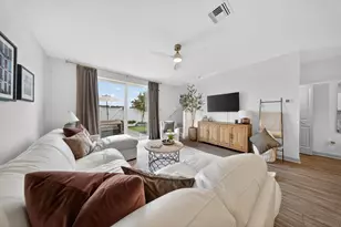 656 SE Lk Fls St, Port Saint Lucie, FL 34984 - Photo 18