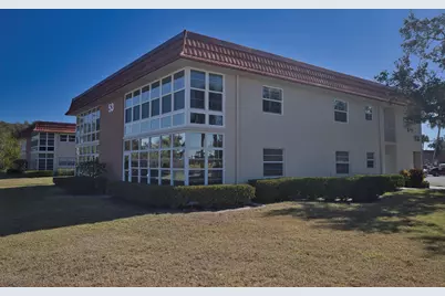 53 Woodland Drive #207, Vero Beach, FL 32962 - Photo 6