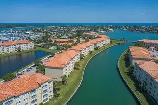 6 Harbour Isle Dr E, Fort Pierce, FL 34949 - Photo 36