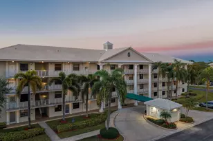 6049 Balboa Cir, Boca Raton, FL 33433 - Photo 2