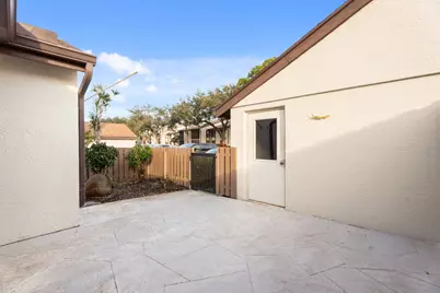 2054 SW Silver Pine Way #123h, Palm City, FL 34990 - Photo 4