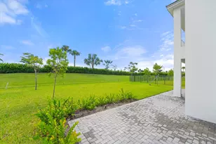 5333 Liberty Ln, Westlake, FL 33470 - Photo 38