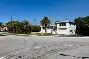 401 NE 15th Terrace, Boca Raton, FL 33432 - Photo 1