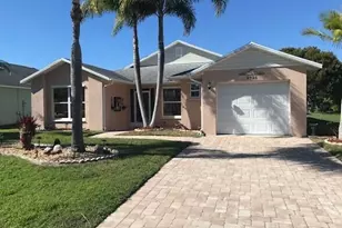 5925 Foxtail Way, Fort Pierce, FL 34982 - Photo 1