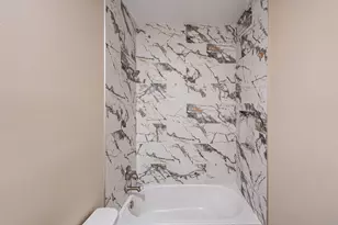 2401 River Branch Dr, Fort Pierce, FL 34981 - Photo 18