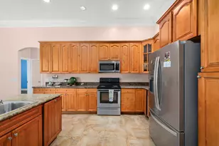 5305 Southwind TR, Fort Pierce, FL 34951 - Photo 12