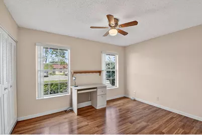 742 Nantucket Circle, Lake Worth, FL 33467 - Photo 32