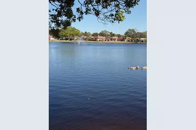 742 Nantucket Circle, Lake Worth, FL 33467 - Photo 4