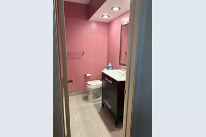 3467 NW 17th Terrace, Oakland Park, FL 33309 - Photo 4