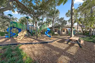 729 Duchess Ct, Palm Beach Gardens, FL 33410 - Photo 38