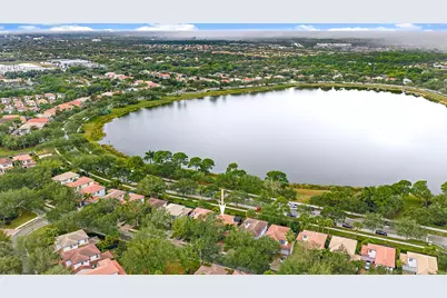 729 Duchess Court, Palm Beach Gardens, FL 33410 - Photo 1