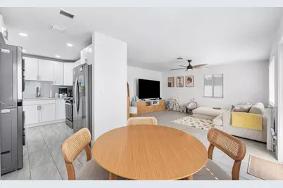 5923 Mango Road, West Palm Beach, FL 33413 - Photo 10