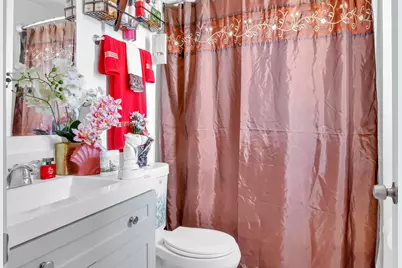 300 Elaine Circle E, West Palm Beach, FL 33409 - Photo 10