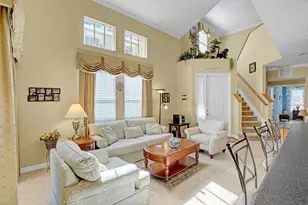 10484 SW Westlawn Blvd, Port Saint Lucie, FL 34987 - Photo 12