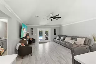 3658 SW Margela St, Port Saint Lucie, FL 34953 - Photo 8