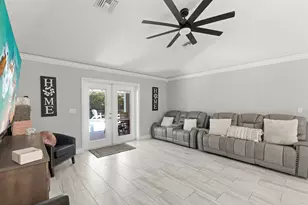 3658 SW Margela St, Port Saint Lucie, FL 34953 - Photo 10