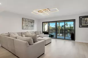 240 Captains Walk, Delray Beach, FL 33483 - Photo 12