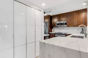 240 Captains Walk, Delray Beach, FL 33483 - Photo 6