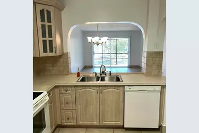 2302 Sunrise Boulevard #3-201, Fort Pierce, FL 34982 - Photo 6