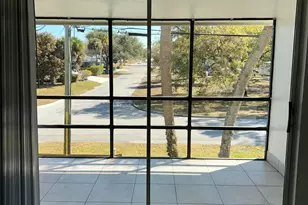 2302 Sunrise Blvd, Fort Pierce, FL 34982 - Photo 12