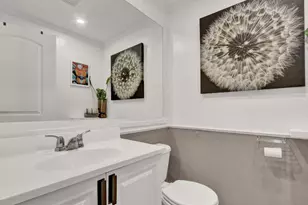 279 Flanders F, Delray Beach, FL 33484 - Photo 18