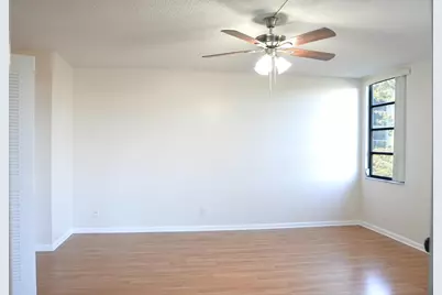 2112 S Cypress Bend Drive #404, Pompano Beach, FL 33069 - Photo 16