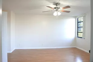 2112 S Cypress Bend Dr, Pompano Beach, FL 33069 - Photo 16