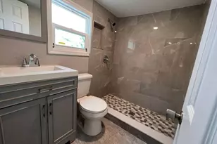 718 W 7th St, Riviera Beach, FL 33404 - Photo 6