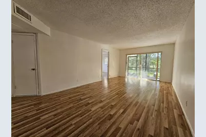 8000 Fairview Drive #101, Tamarac, FL 33321 - Photo 6