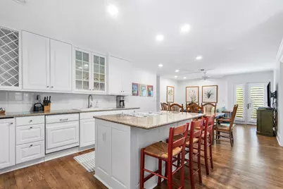 240 Miraflores Drive, Palm Beach, FL 33480 - Photo 4