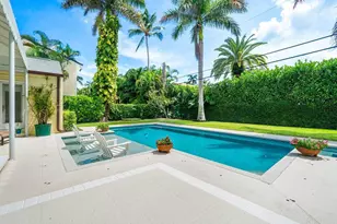 240 Miraflores Dr, Palm Beach, FL 33480 - Photo 22