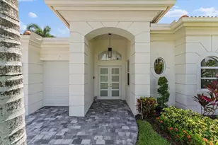 128 Abondance Dr, Palm Beach Gardens, FL 33410 - Photo 2